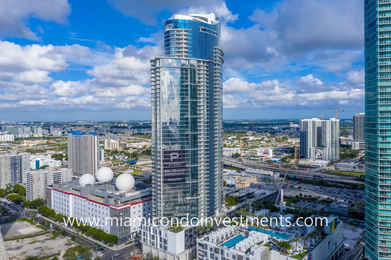 Paramount Miami Worldcenter aerial photo