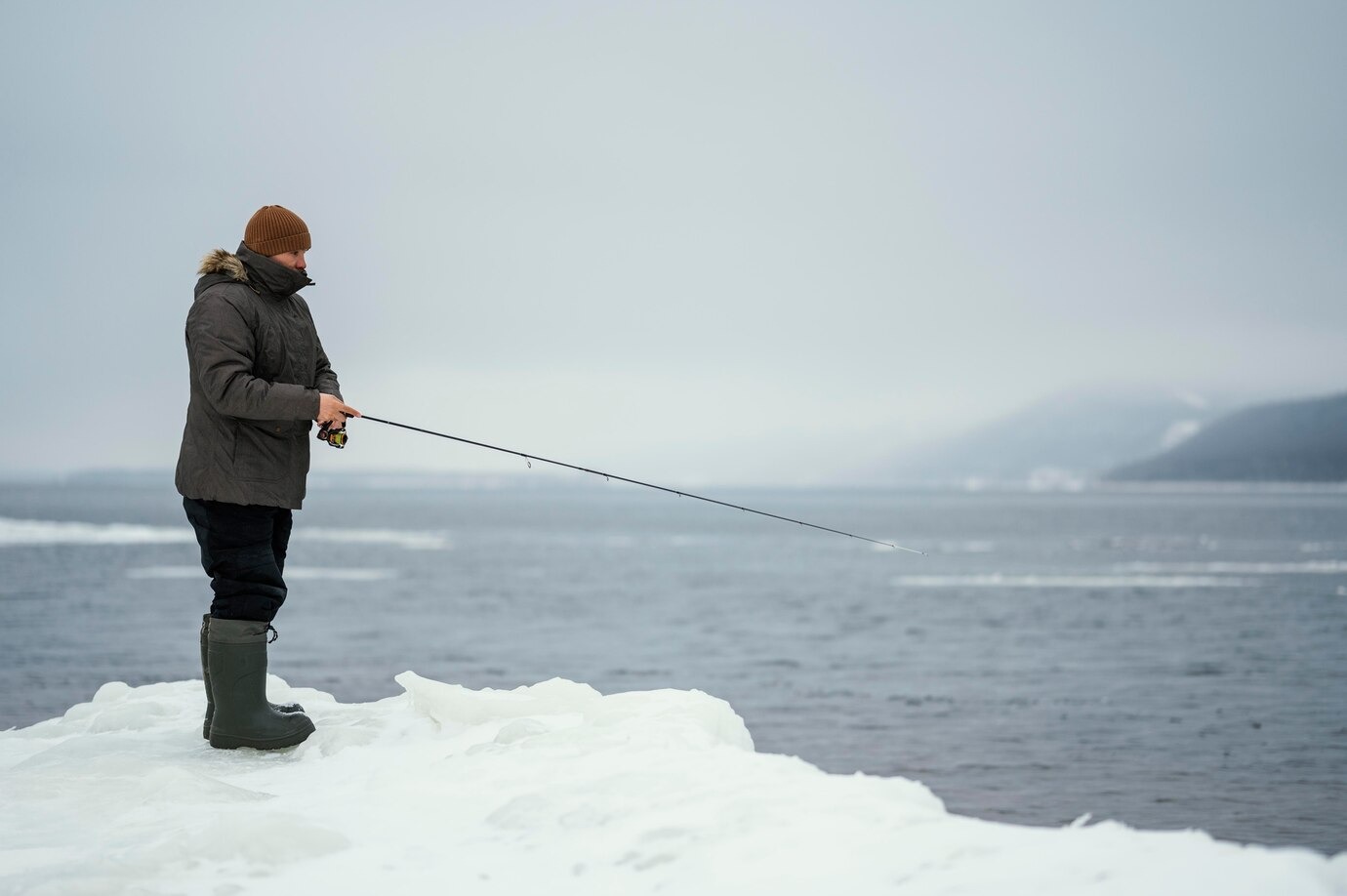 winter fishing